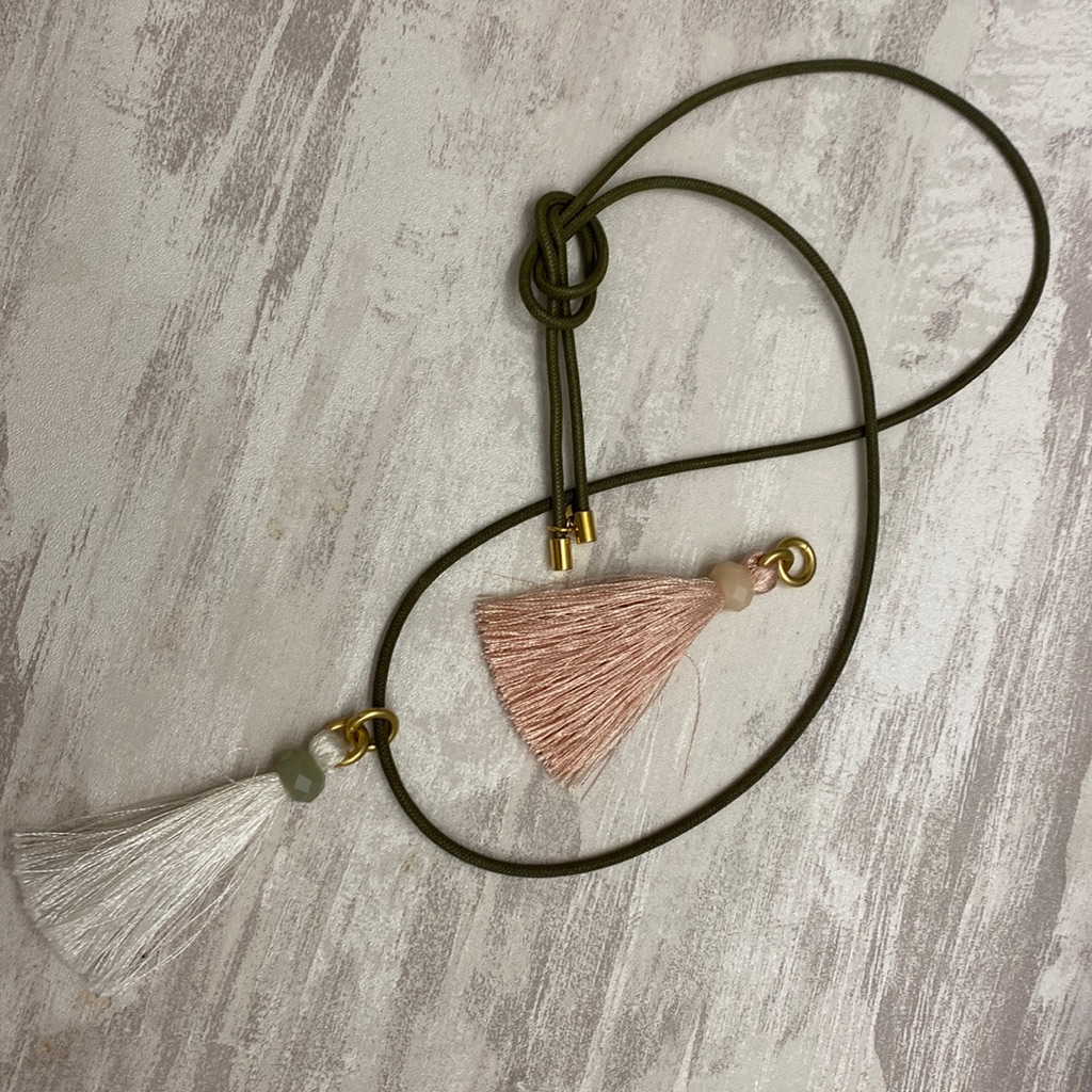 India Hicks Lariat Necklace W2 Tassels -New 24$